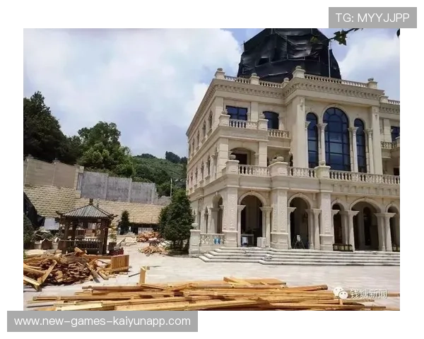 某运动员晒豪宅!球迷吐槽:像皇宫